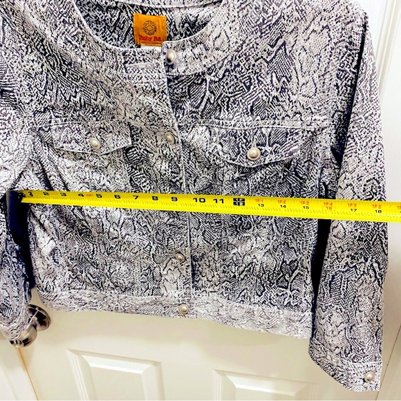 Ruby Rd. Women’s Cropped Jacket - Picture 3 of 5